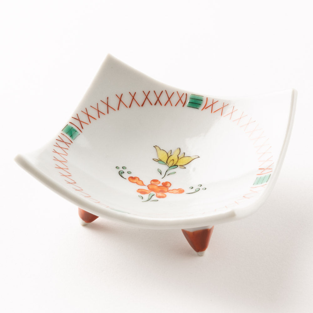 九谷焼工房花もん 珍味皿(ぼたん) 九谷焼工房花もん 九谷焼