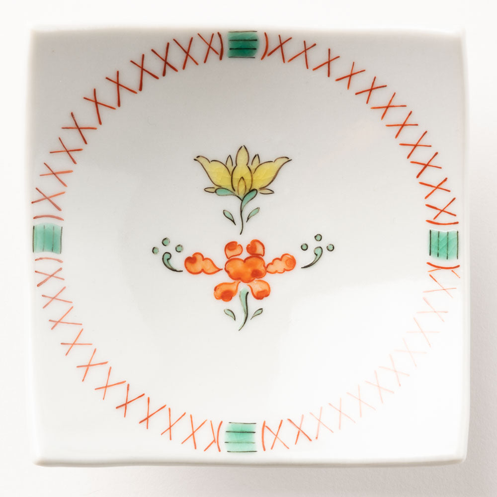 九谷焼工房花もん 珍味皿(ぼたん) 九谷焼工房花もん 九谷焼