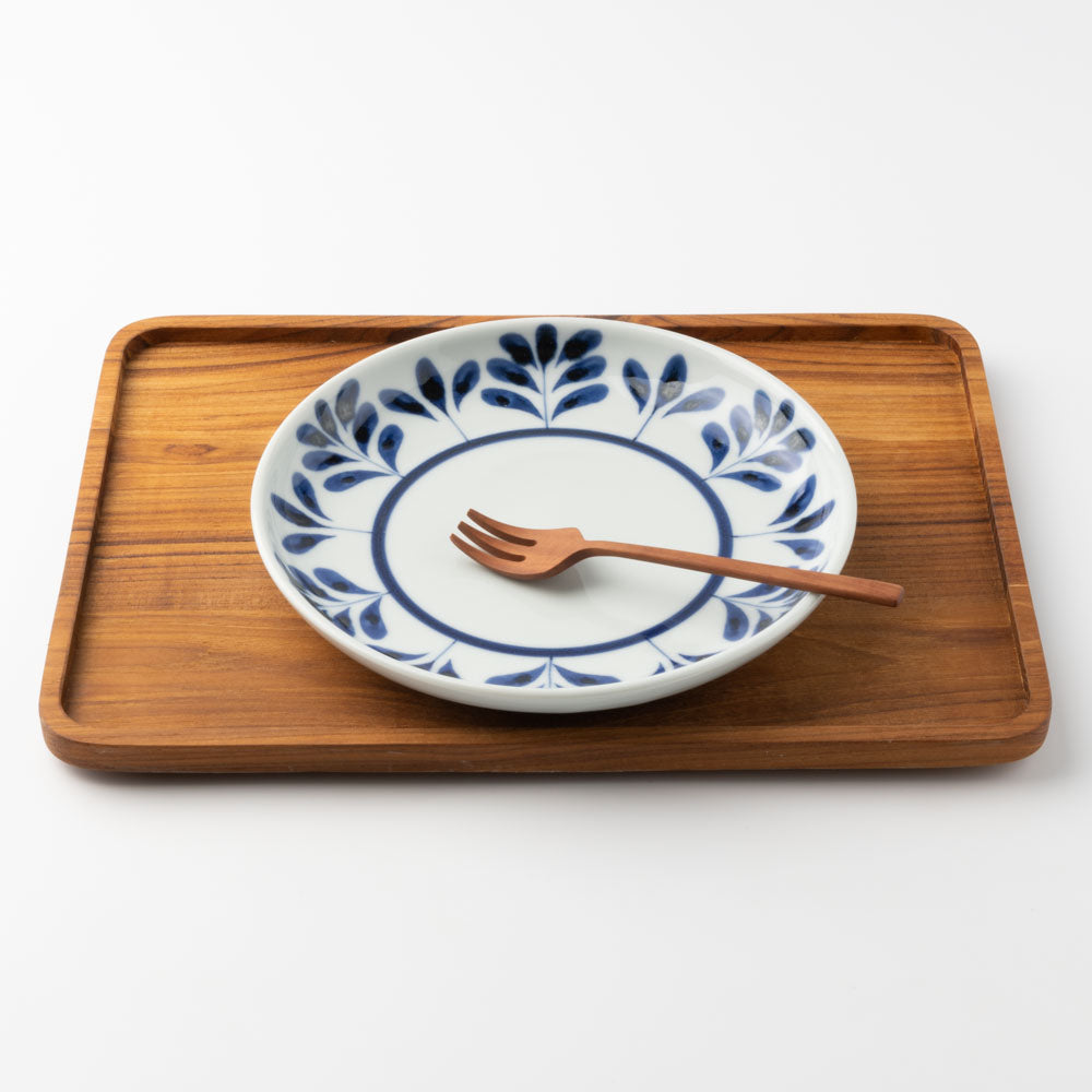 砥部焼　陶房遊　7寸皿　2枚セット 砥部焼 / 陶房遊】7寸丸皿ブルーリーフ / 花市松 / プレート