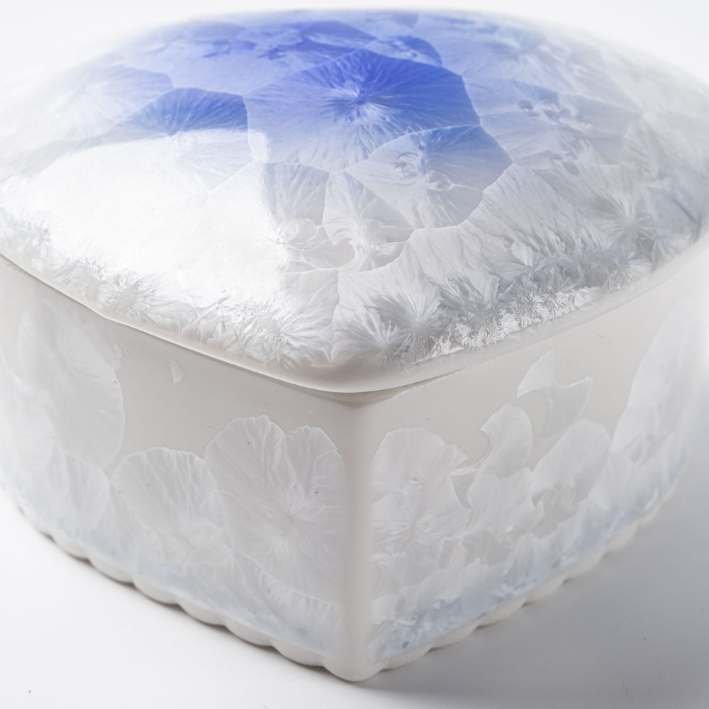 京焼・清水焼 陶あん 花結晶 ハート型小物入れ(青白) 京焼・清水焼 陶あん 京焼・清水焼