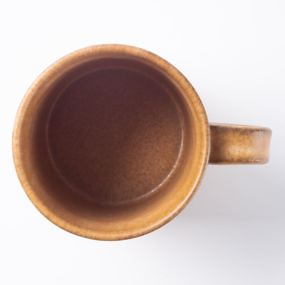 茶色陶器の持ち手付き壺 美濃焼 正陶苑 手描きマグカップ HACHI ベージュ ¥2,860 大人の