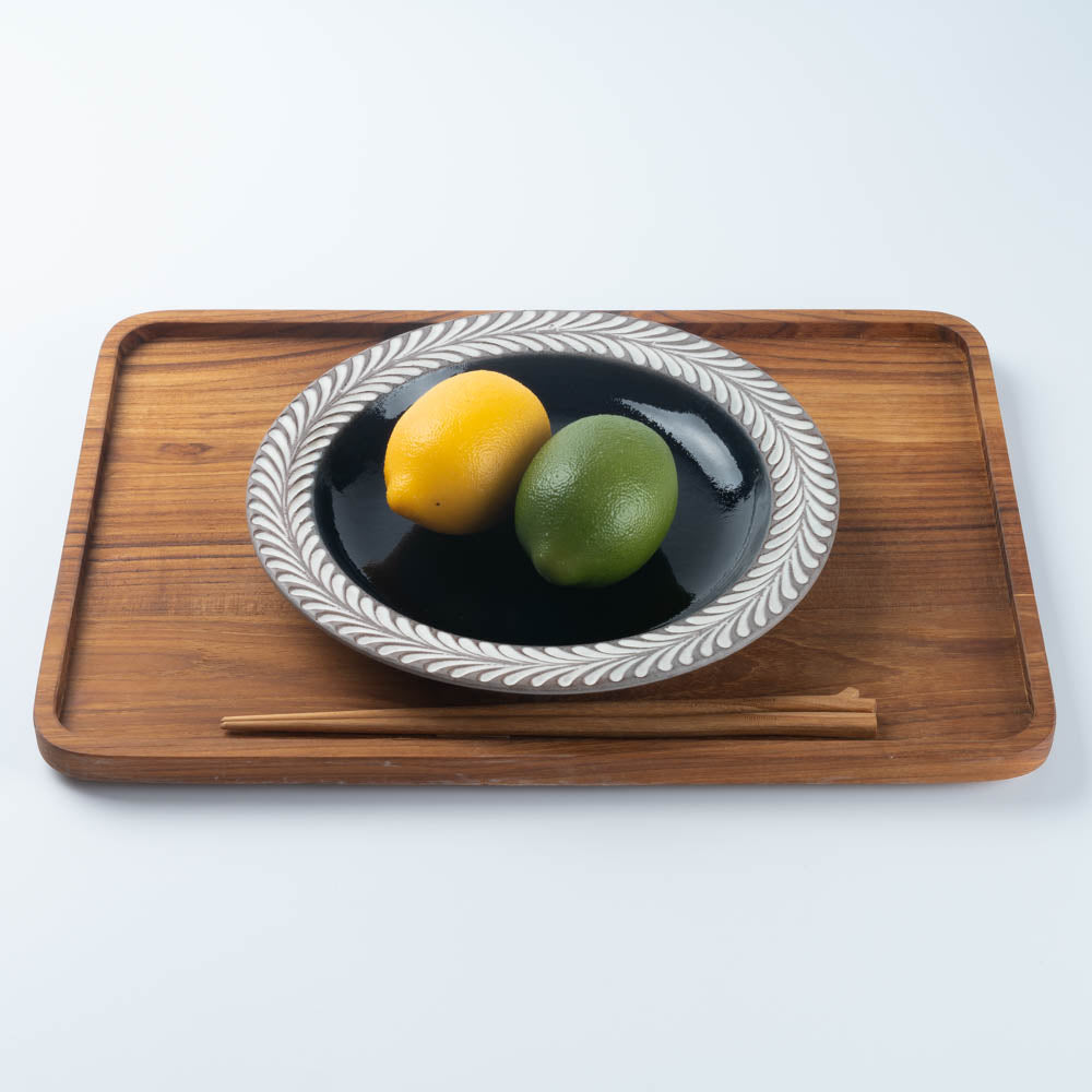 美濃焼 祐山窯 ロリエ リムプレート（皿）大 ブラウン/ネイビー ¥4,400