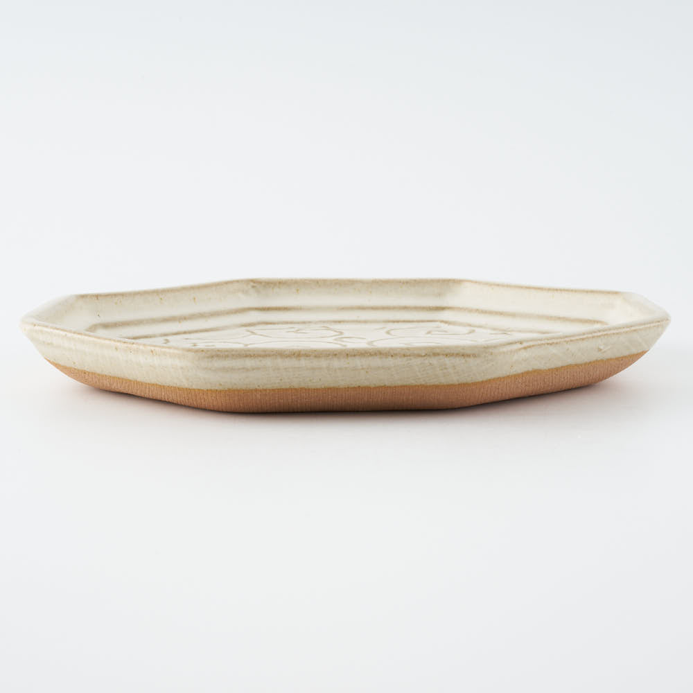 作家 小林哲生 八角皿 大 唐草 白釉 ¥3,300 大人の焼き物