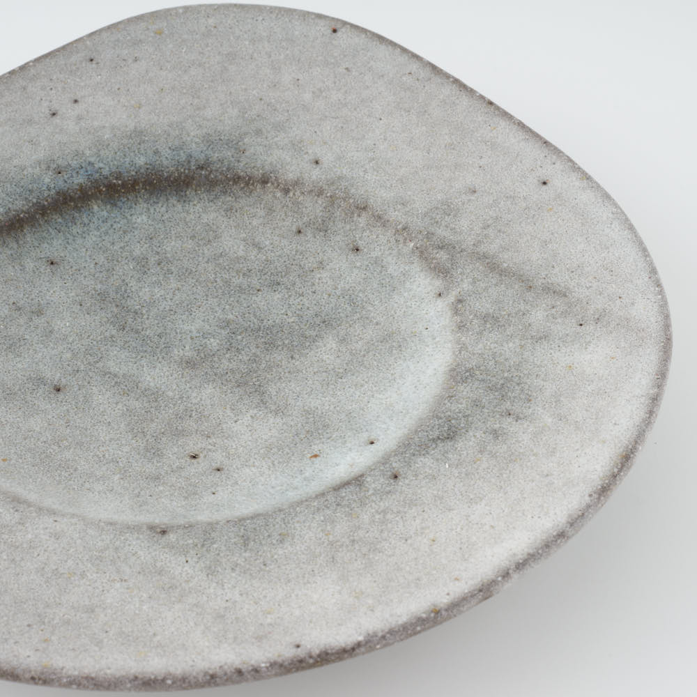 作家 鷲沢ワシ子 涎リムプレート 中 作家 鷲沢ワシ子 陶磁器作家もの