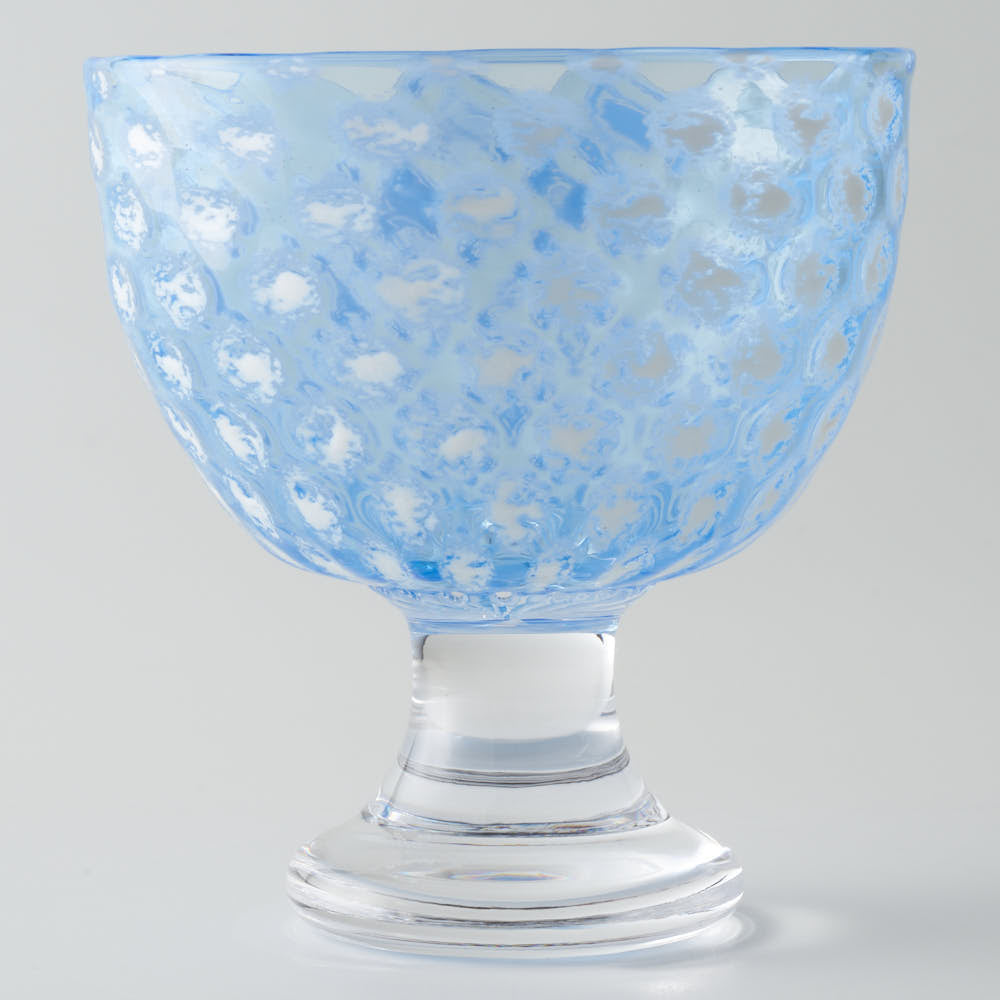 ガラス作家 三留 舞 Marinesnow 高台カップ ブルー ¥8,250 大人の焼き物