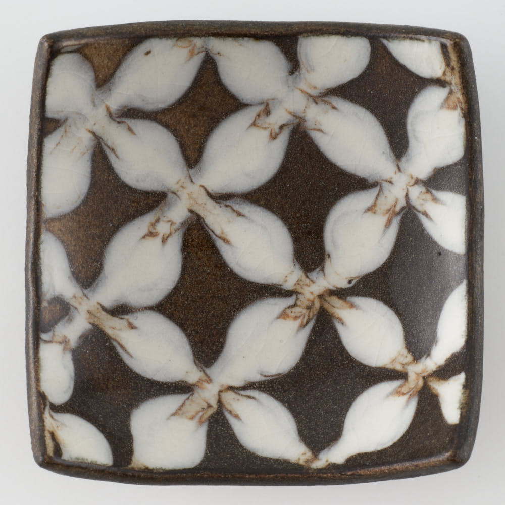 作家 園田空也 スリップウェア 角豆鉢 白花 生楽陶苑 陶磁器作家もの