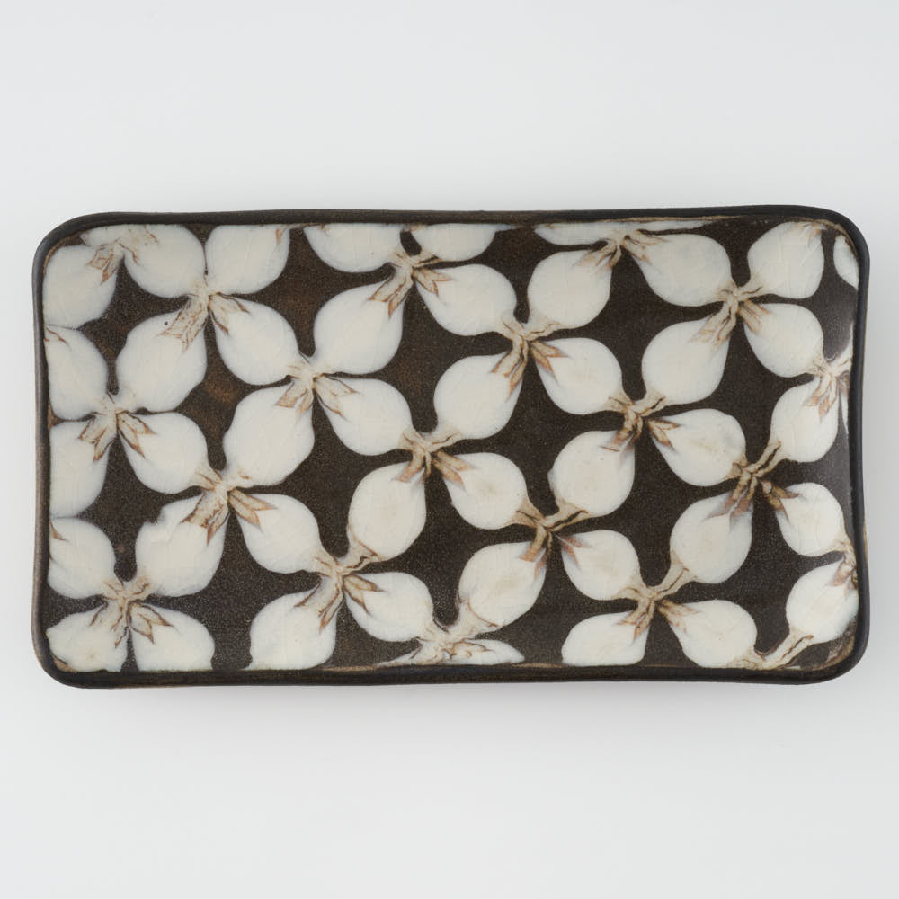 作家 園田空也 スリップウェア 角皿 白花 生楽陶苑 陶磁器作家もの