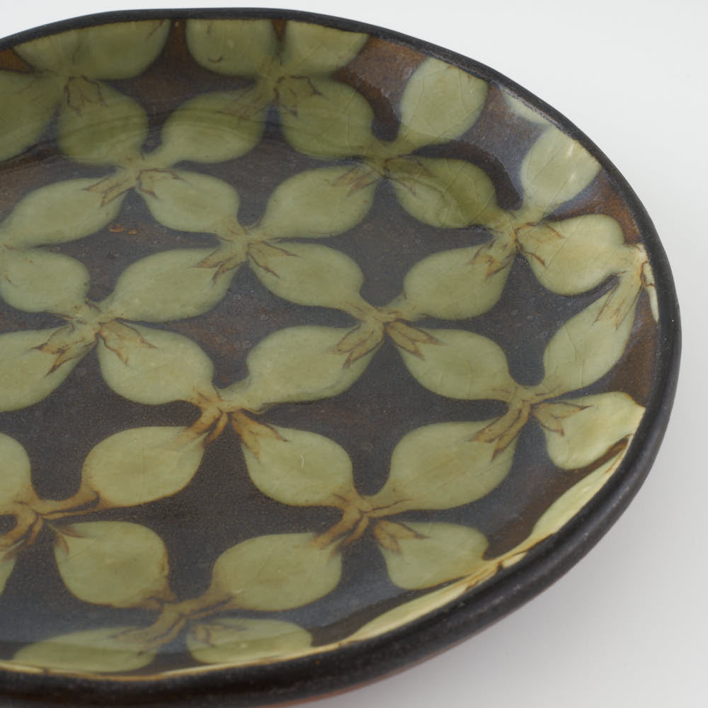 作家 園田空也 スリップウェア 5寸平皿 緑花 生楽陶苑 陶磁器作家もの