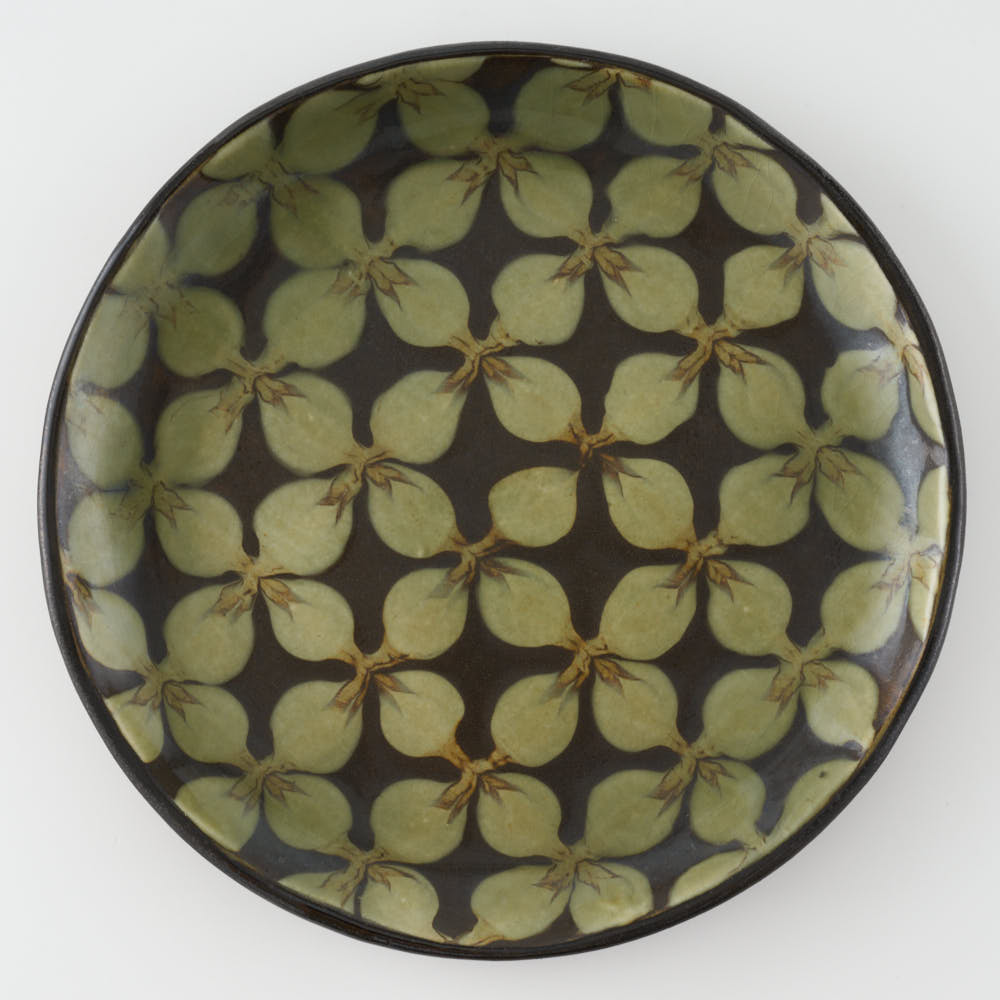 作家 園田空也 スリップウェア 7寸平皿 緑花 生楽陶苑 陶磁器作家もの