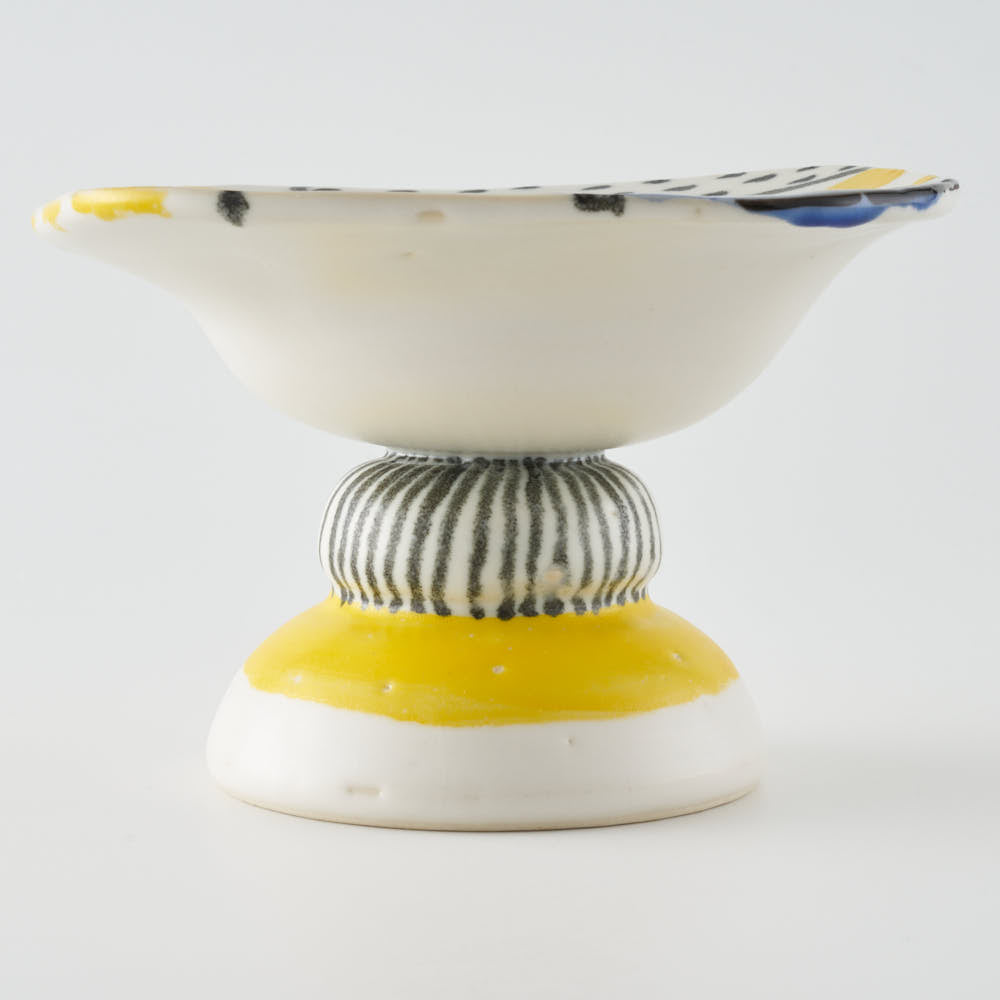 作家 武田朋己 ご褒美おやつかっぷ しかく 作家 武田朋己 陶磁器作家もの