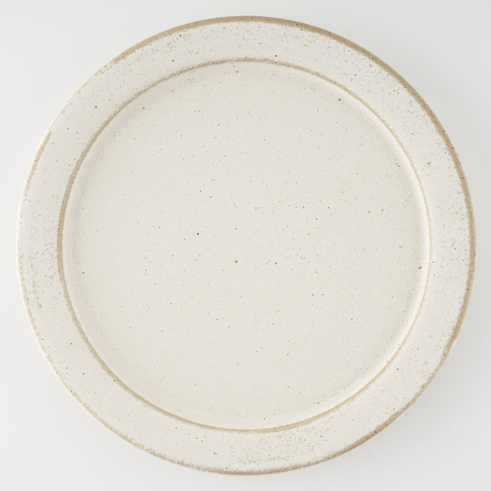 作家作品 陶器の多目的円形皿 青雲刷毛目足付焼物皿(和風変形皿・楕円皿(小サイズ))|食器通販