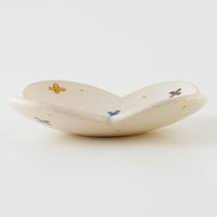 作家 岡洋美 花紋豆皿 作家 岡洋美 陶磁器作家もの
