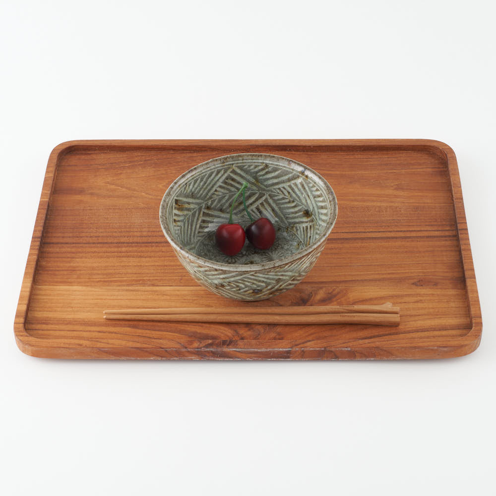 作家 綿島 康浩 彫三島手抹茶碗 ¥12,000 大人の焼き物