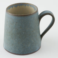 作家 鯨井円美 三角カップ ブルー