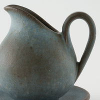 作家 鯨井円美 ミルクピッチャー ブルー