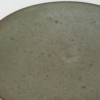 作家 鯨井円美 7寸フラットプレート オリーブ