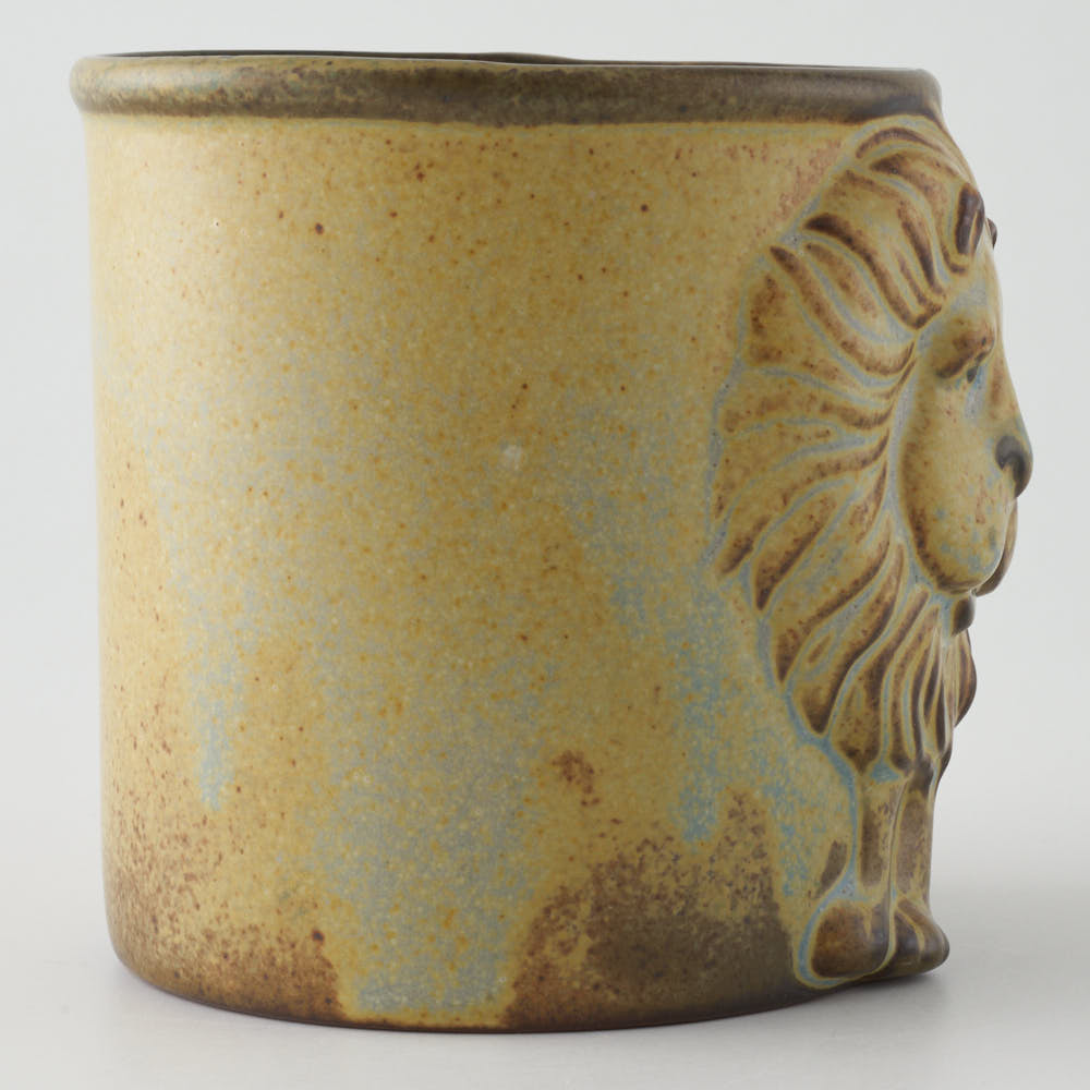 かしわ窯 マグカップ A lion かしわ窯 陶磁器作家もの