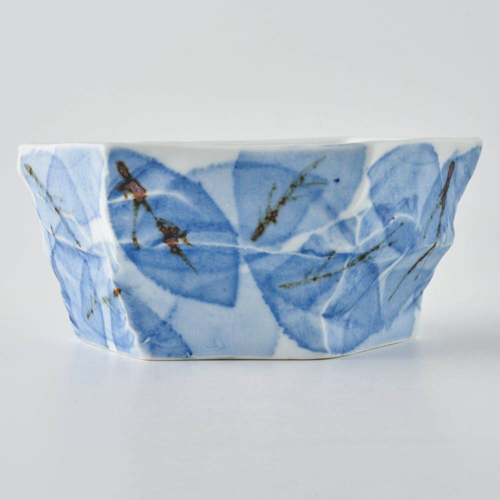 壮明窯 染付木の葉文六角鉢