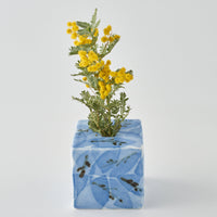 壮明窯 染付木の葉文角花入れ(小) 壮明窯 陶磁器作家もの