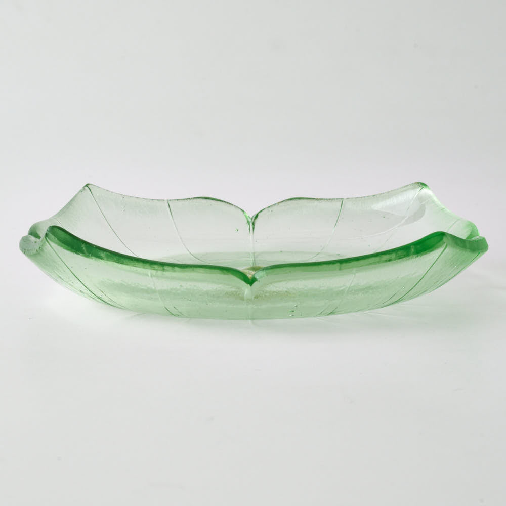 ガラス作家 佐々木翔子 紫陽花中鉢 ライトグリーン ¥4,620 大人の焼き物