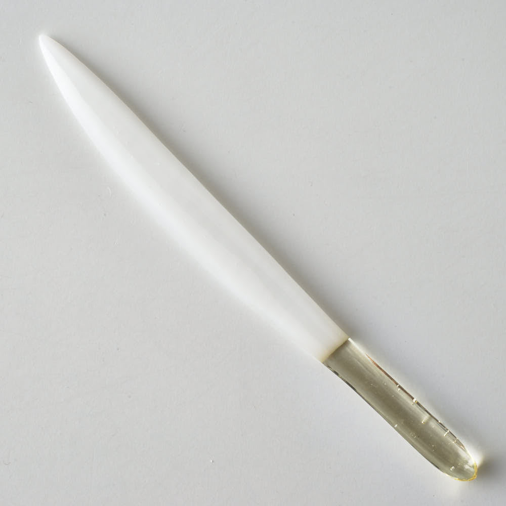 ガラス作家 佐々木翔子 硝子菓子切り ホワイト×ライトイエロー ガラス作家 佐々木翔子 ガラスもの