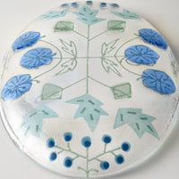 ガラス作家 沖知江子 植物紋 楕円皿 大 青 ガラス作家 沖知江子 ガラスもの