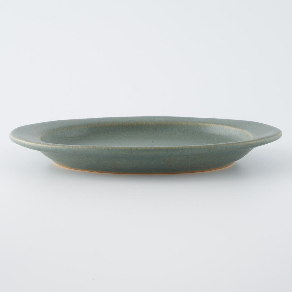 作家 古川まみ オーバル皿M モスグリーン ¥2,750 大人の焼き物
