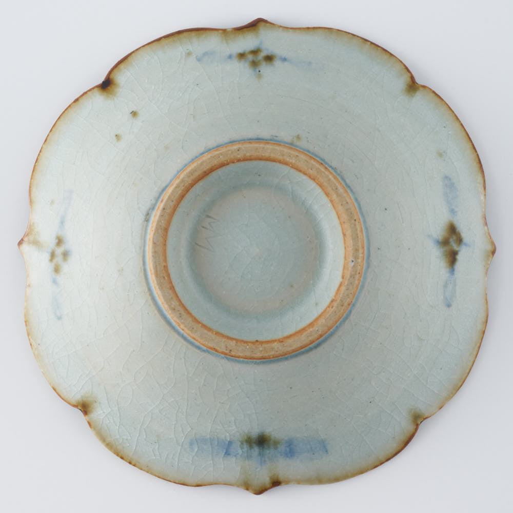 砥部焼 陶房遊 輪花平鉢(小) 錆青