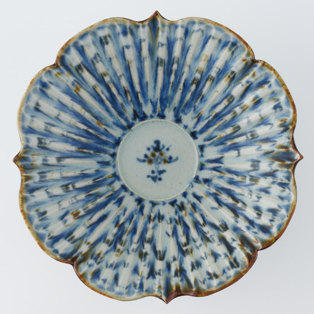 砥部焼 陶房遊 輪花平鉢(大) 錆青 ¥8,800 大人の焼き物