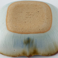 砥部焼 陶房遊 輪花角鉢(豆)錆青