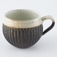 作家 薮本寛之 しのぎmug 白黒