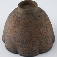作家 冨部咲喜子 鉄釉輪花小鉢(深)