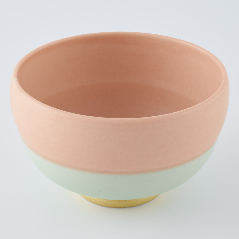 作家 丸谷牧子 抹茶碗 ピンク×グリーン ¥5,280 大人の焼き物