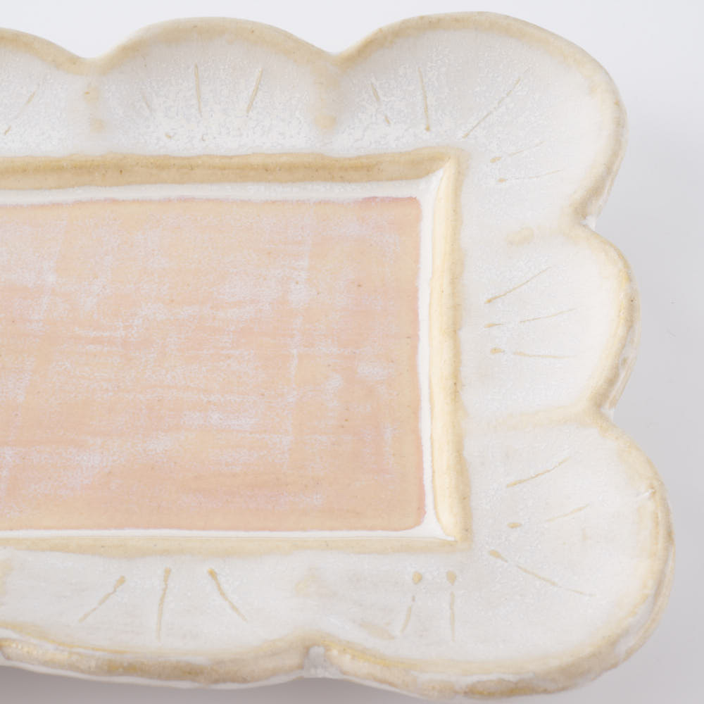 つちのわ 作家 石黒美佐緒 花の額皿 中皿 ピンク つちのわ 作家 石黒美佐緒 陶磁器作家もの