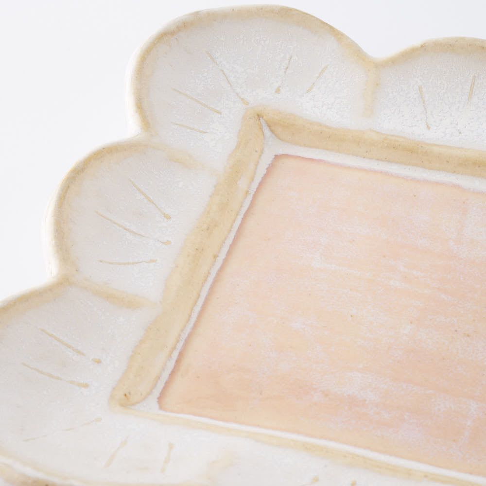 つちのわ 作家 石黒美佐緒 花の額皿 中皿 ピンク つちのわ 作家 石黒美佐緒 陶磁器作家もの