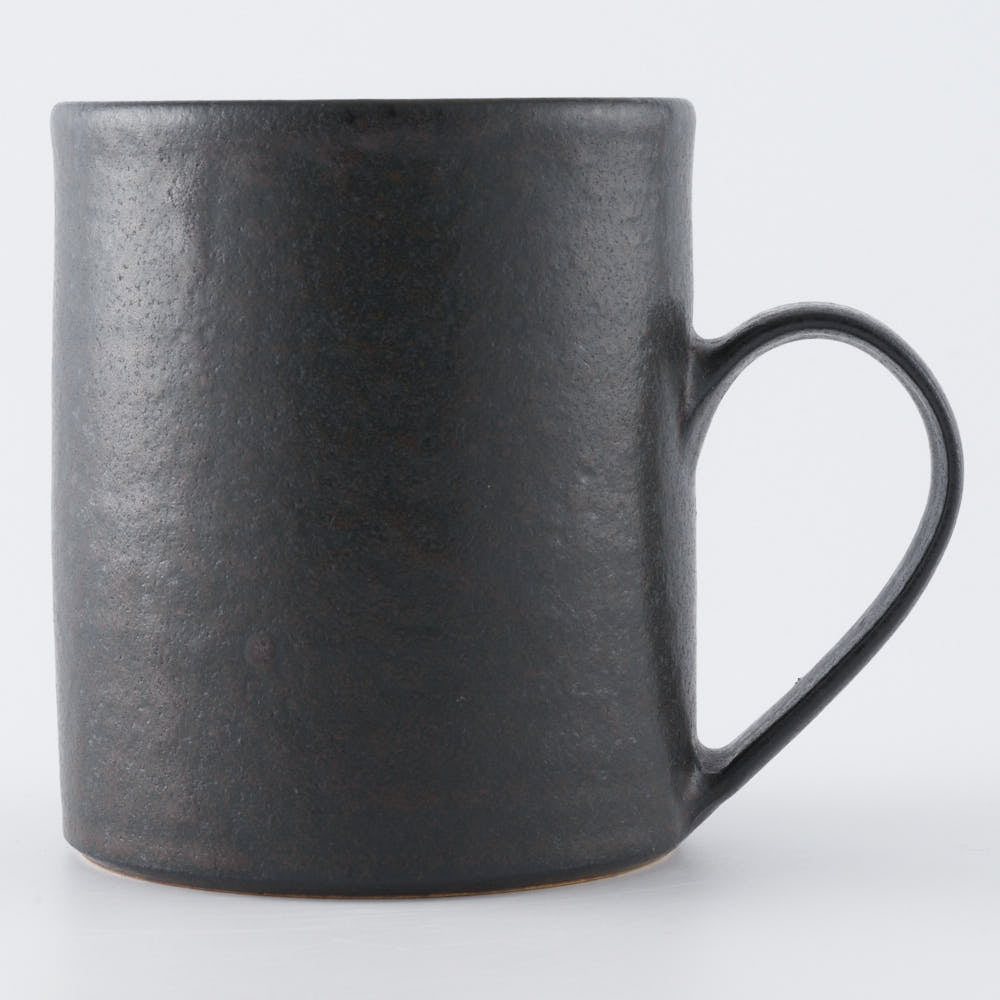 作家 児玉修治 ストレートカップ L 黒 ¥4,400 大人の焼き物