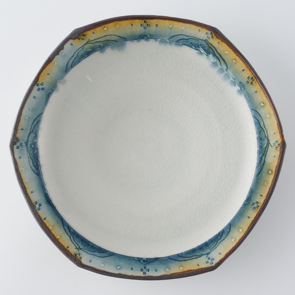 作家 小國美智子 亀甲5寸皿 ¥4,180 大人の焼き物