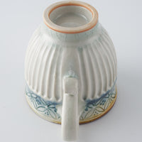 作家 小國美智子 デミタスカップ(カール) 作家 小國美智子 陶磁器作家もの