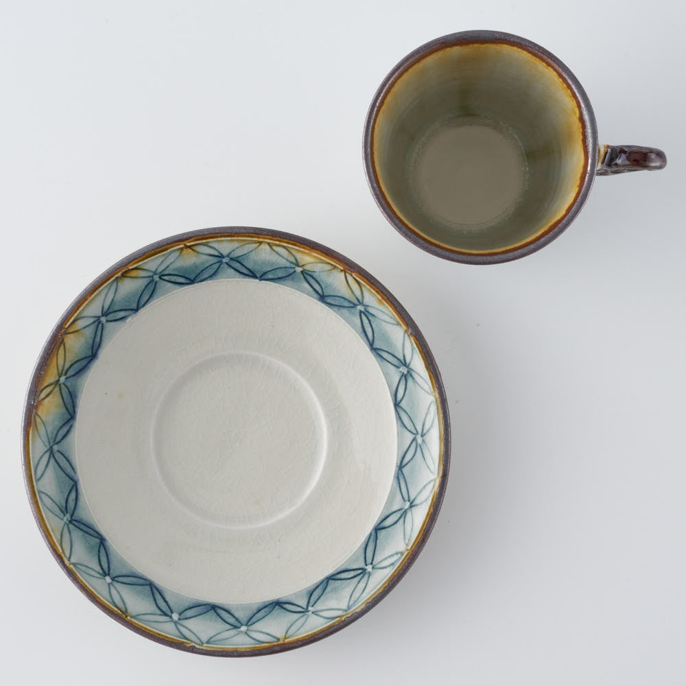 作家 小國美智子 デミタスカップ(蝶) 作家 小國美智子 陶磁器作家もの