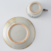 作家 小國美智子 デミタスカップ(蝶) 作家 小國美智子 陶磁器作家もの