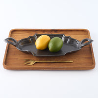 作家 古角志奈帆 トンガリ取手フリル長皿 matt black 作家 古角志奈帆 陶磁器作家もの