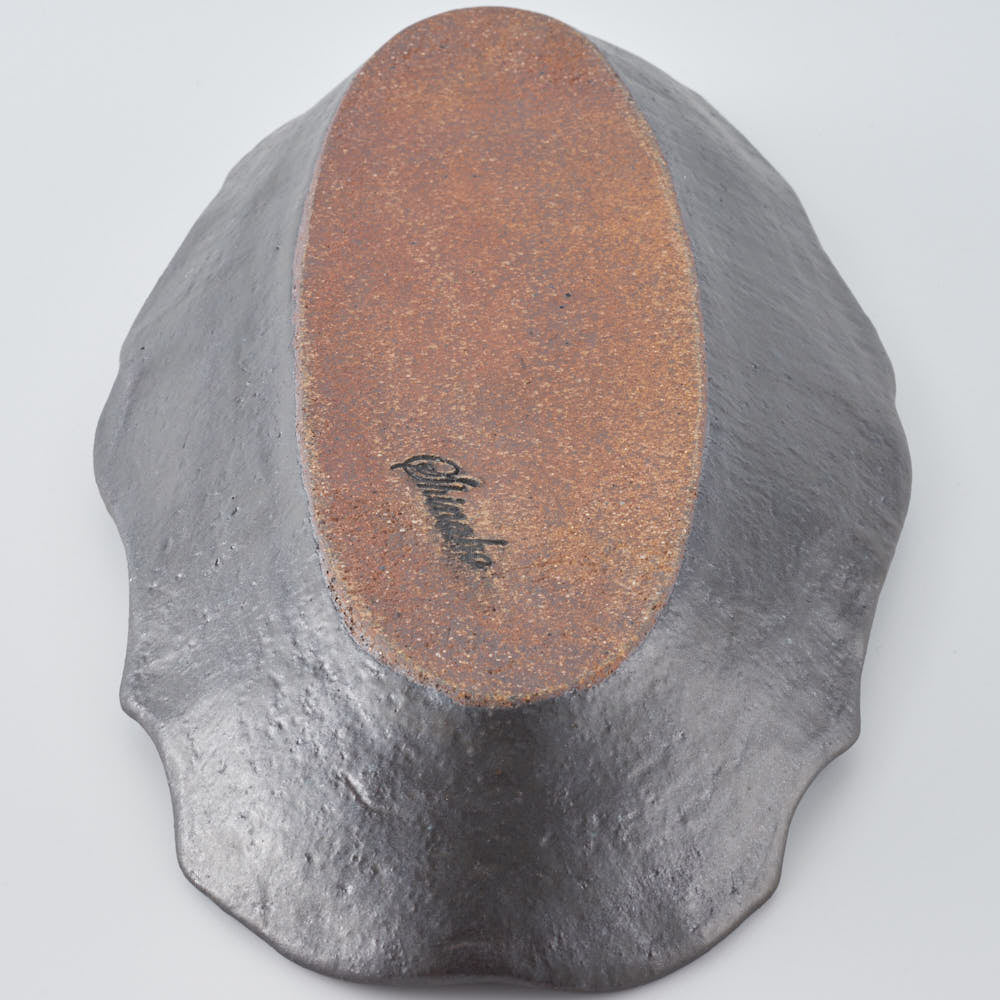 作家 古角志奈帆 線文フリル長方鉢 matt black 作家 古角志奈帆 陶磁器作家もの