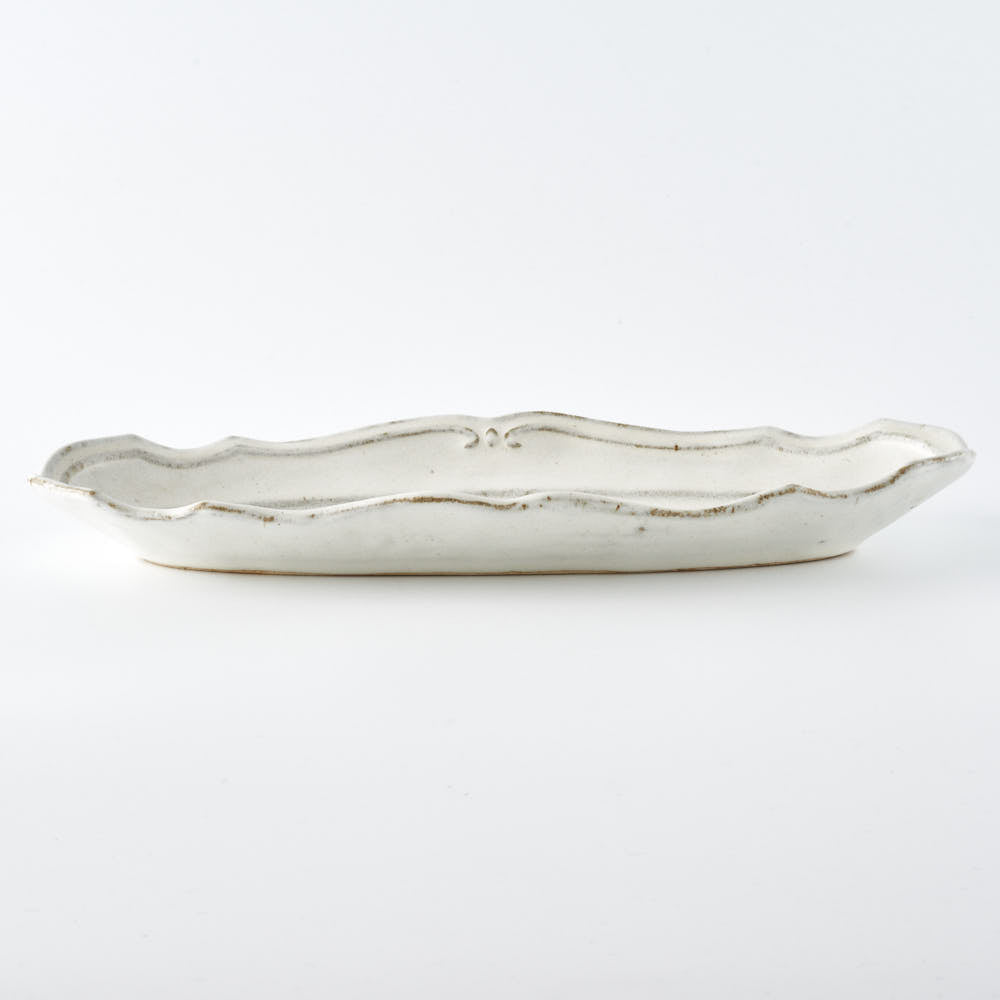 作家 古角志奈帆 線文フリル長方鉢 white brown 作家 古角志奈帆 陶磁器作家もの