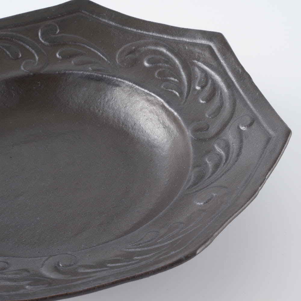 作家 古角志奈帆 流線文八角くぼみ鉢 matt black 作家 古角志奈帆 陶磁器作家もの