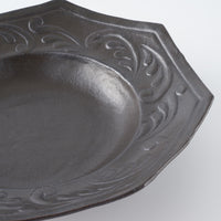 作家 古角志奈帆 流線文八角くぼみ鉢 matt black 作家 古角志奈帆 陶磁器作家もの