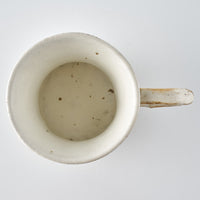 作家 古角志奈帆 羽取手マグカップ(白) 作家 古角志奈帆 陶磁器作家もの