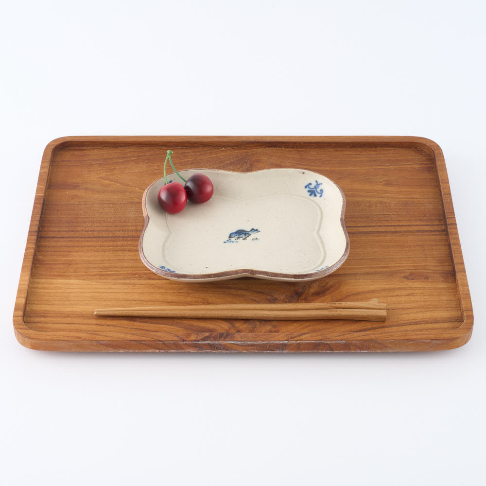 作家 中西申幸 四ツ葉絵皿（中）啄み ¥4,400 大人の焼き物