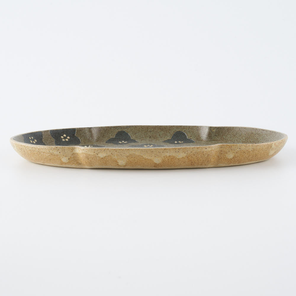 作家 田中遼馬 長よつは皿/花紋様シロクマ/重ねスモークブルー