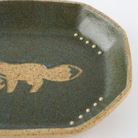 作家 田中遼馬 長八角小皿/キツネ/モスグリーン