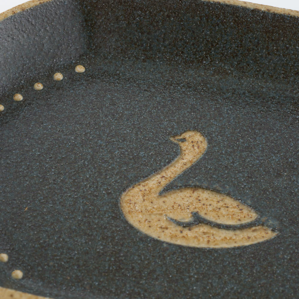 作家 田中遼馬 長八角小皿/白鳥/ネイビー 苔色工房 陶磁器作家もの